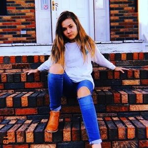 Meet your Posher, Molly